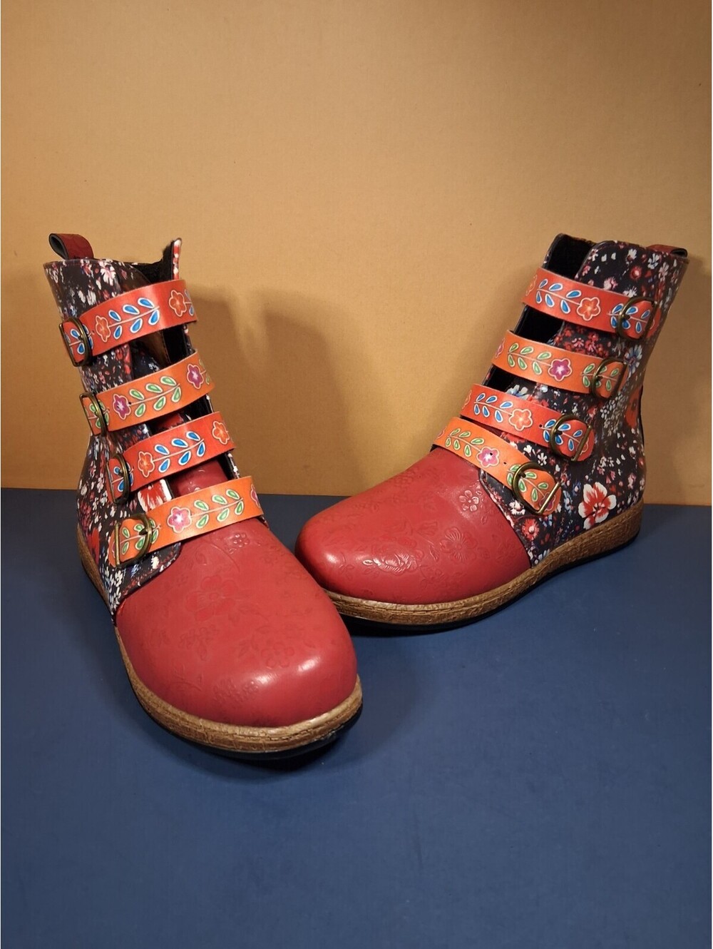 Brand New Women's Size 6.5 Floral Retro Booties, Zipper, Boho Hippie Style Boot